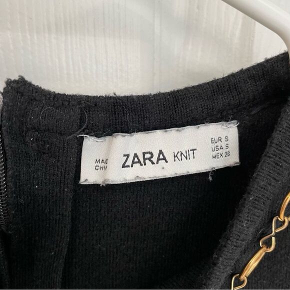 ZARA Knit Black Cropped Short Sleeve Chain Detail Collar Top Women’s Size S - Picture 4 of 8